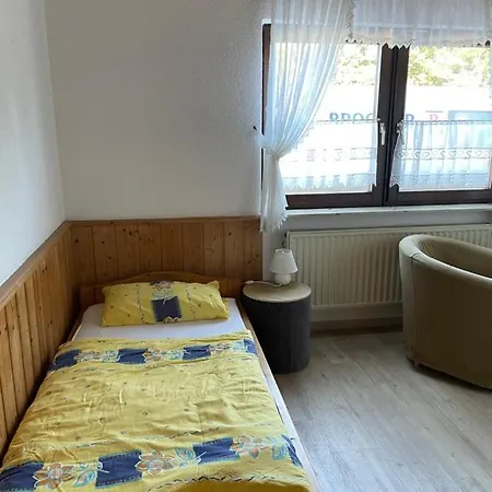 Am Eichenhain